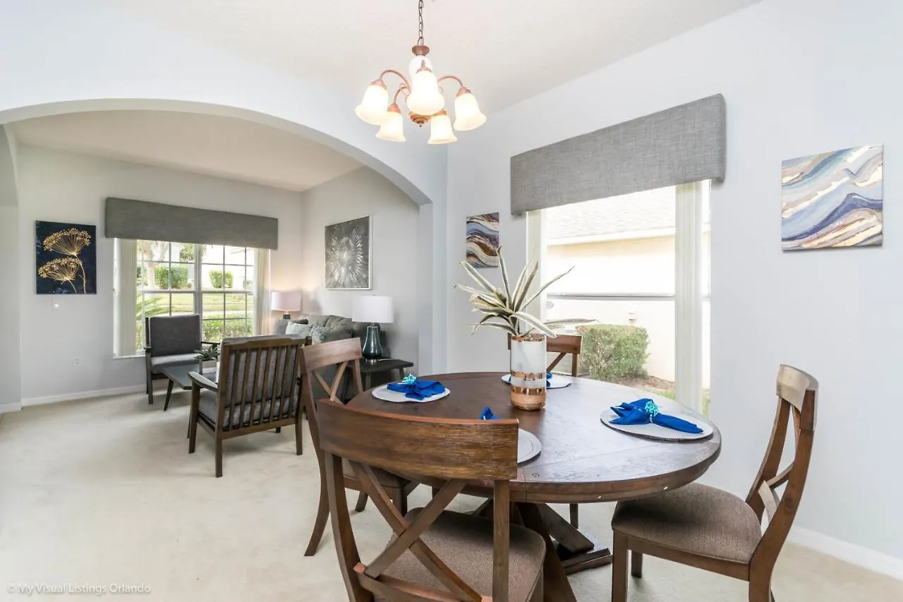 946Bd Amazing High End Gated Villa Four Corners